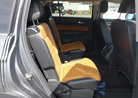 2019 Volkswagen Atlas 3.6L V6 Sel Premium from USA, damaged, VIN 1V2NR2CA4KC522304